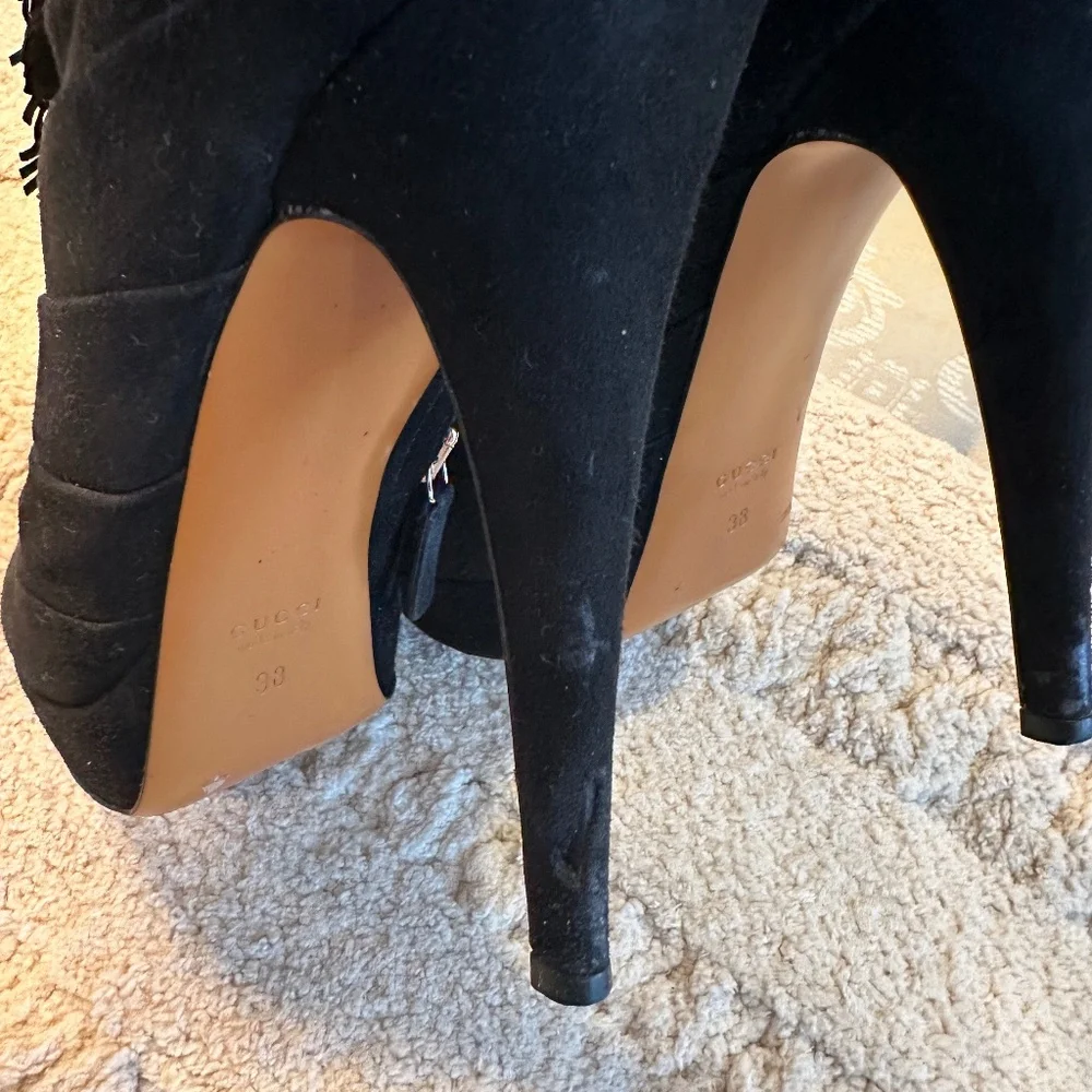 GUCCI Suede Fringe Trim Ankle Boots Size: 8 | IT 38 - Picture 7 of 8